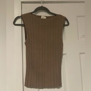 DISSH Ribbed Tank Top